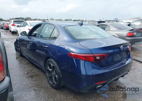 2018 Alfa Romeo Giulia Ti Sport Rwd z USA, uszkodzony, nr VIN ZARFAECN8J7589471
